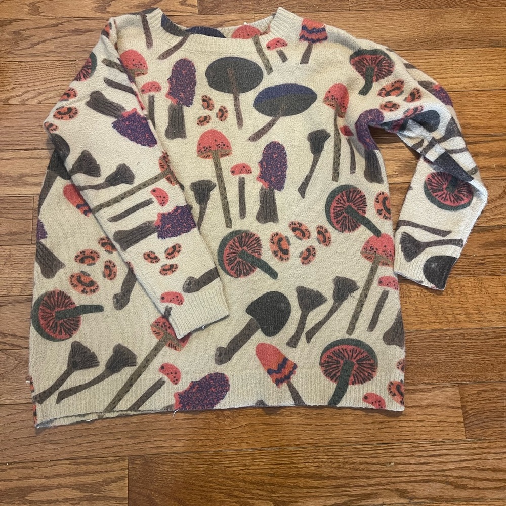 Mushroom Sweater Tan Wool Cotton blend Crewneck knit Pullover Oversized tag:M - Picture 6 of 7